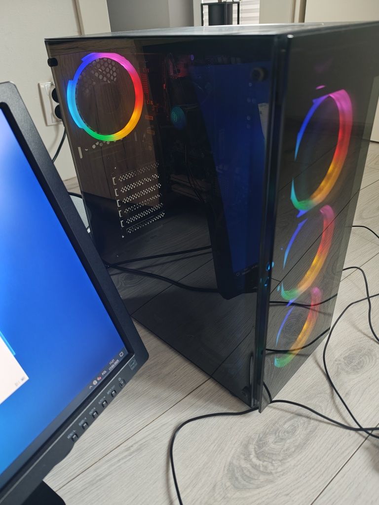 Komputer Stacjonarny Gamingowy 24' Intel core i5 pełny zestaw
