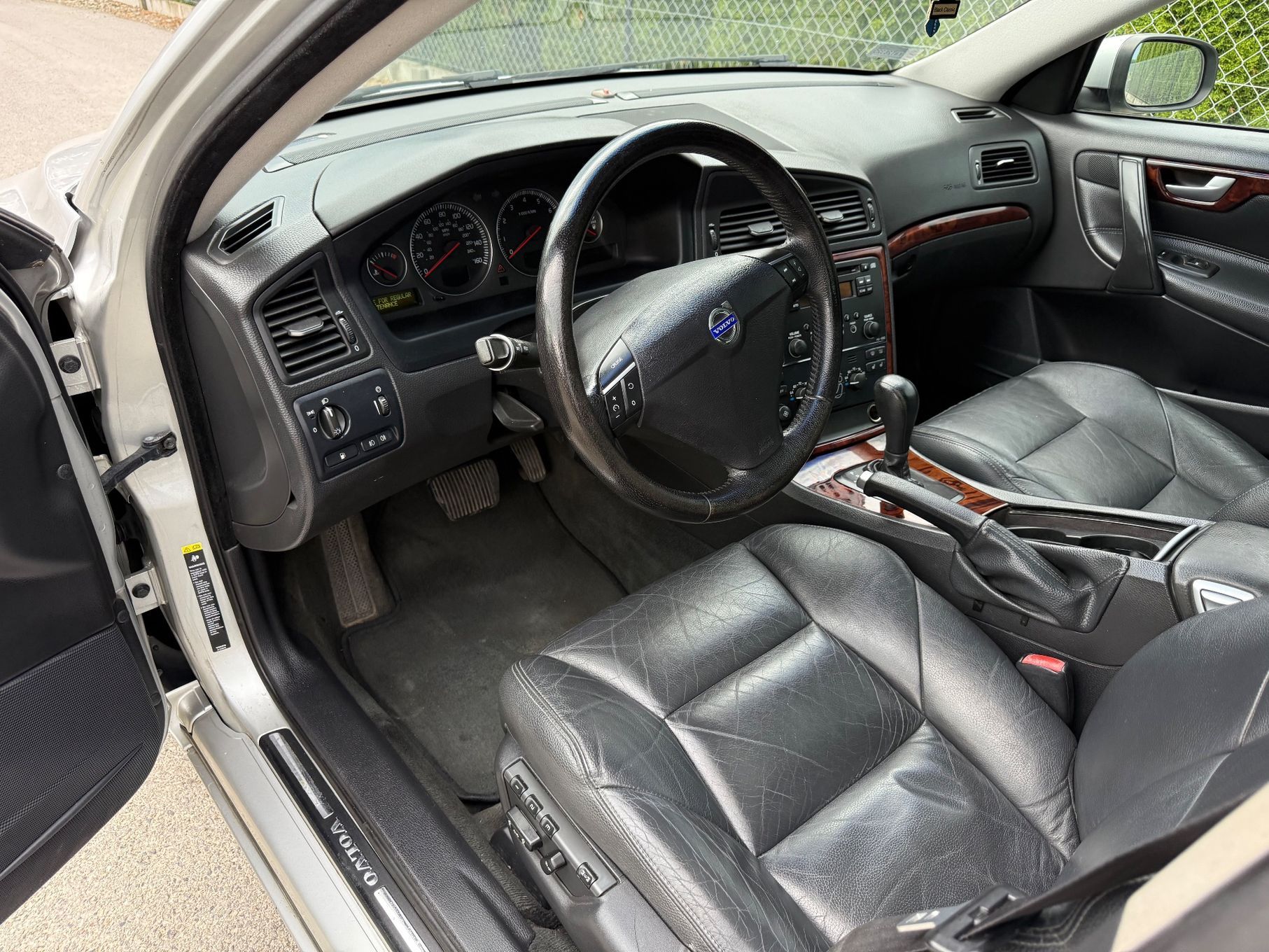 Volvo S60 VOLVO S60 2.5T bezwypadkowy