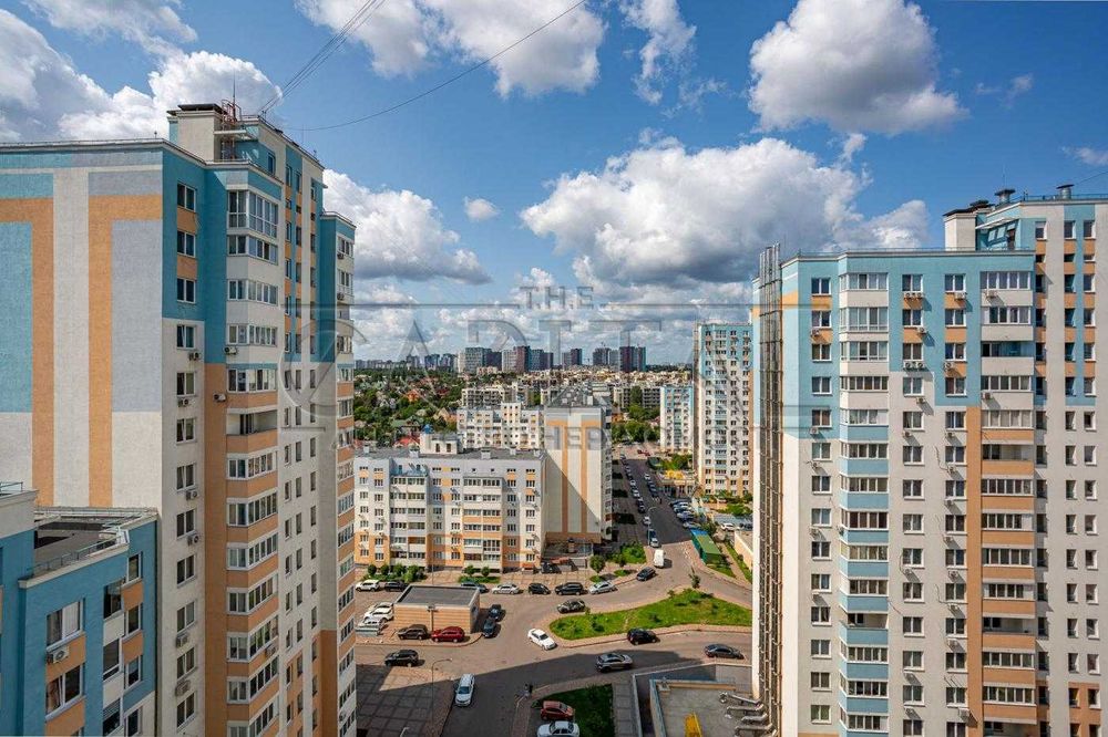 Продажа 2к квартира 64м2 по вул.Данченка 32 біля Ретровіль Виноградар