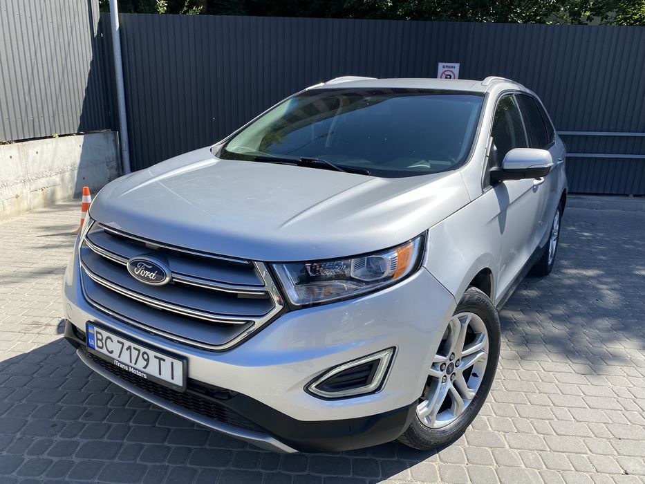 Ford edge TITANIUM