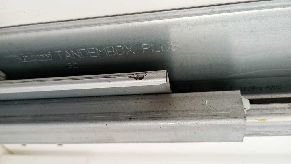 Szafka kuchenna biała stojąca 60x80 szafki kuchenne meble kuchenne