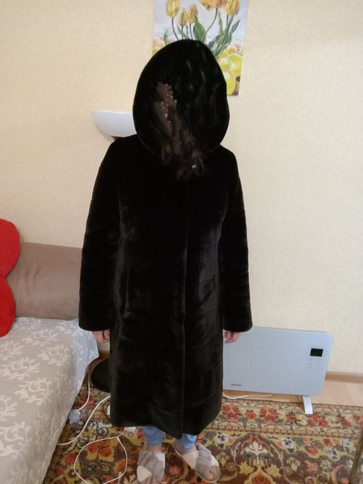 Продам шубу искусственную под норку