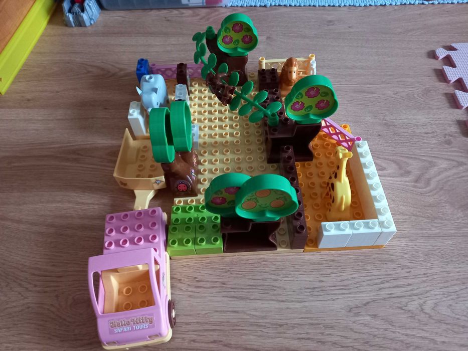 Legos menino e menina