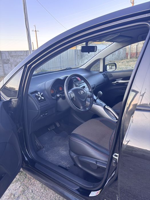 Toyota Auris, 2008 , газ/бензин,  1,6
