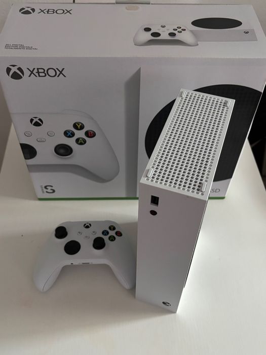 Xbox Series S – 512 GB + Comando Original – Como Nova