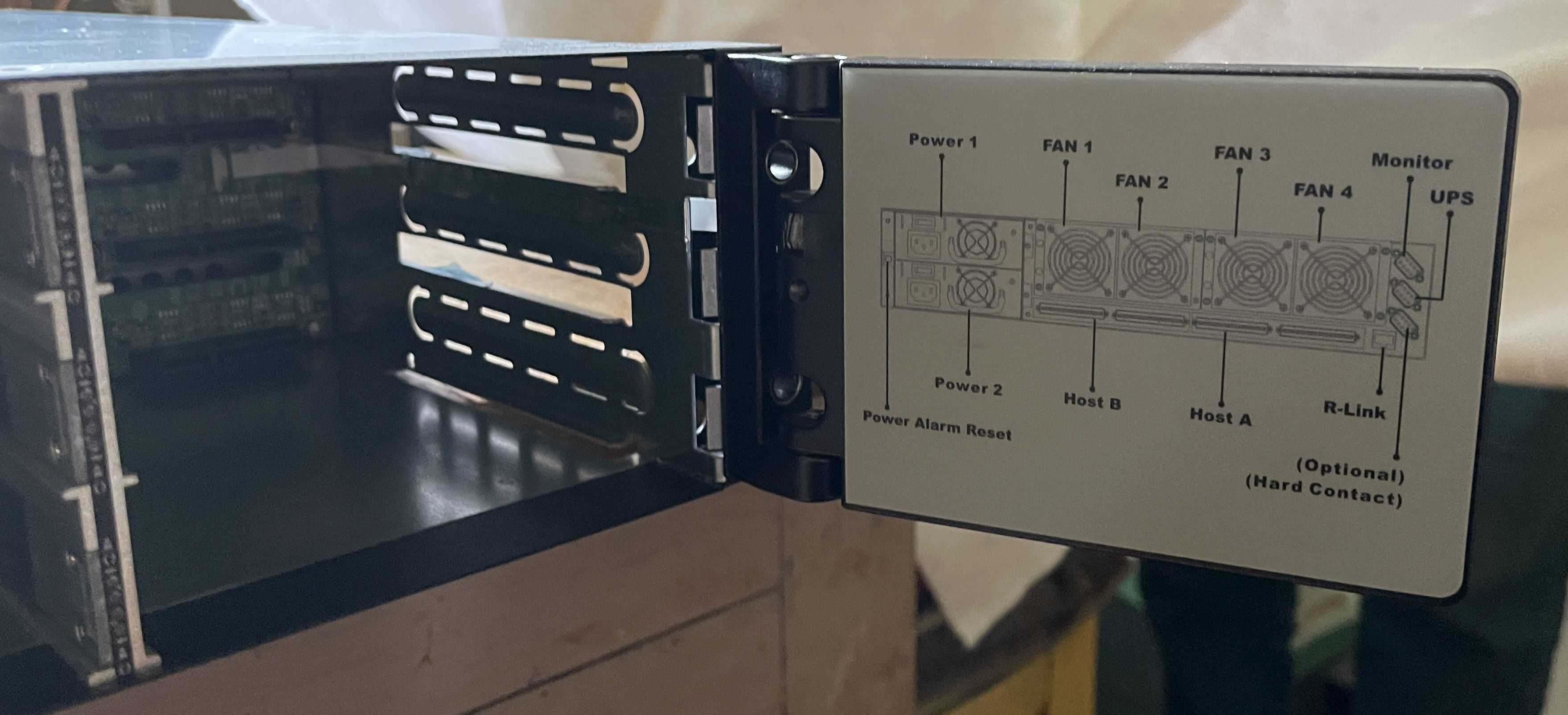 Serwer plików PROWARE SB-2128SA NAS 12x kieszeń SATA-2 RAID 19" 2U