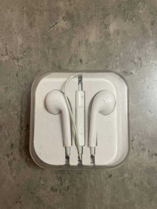 Навушники для айфона. Роз’єм 3.5 мм
