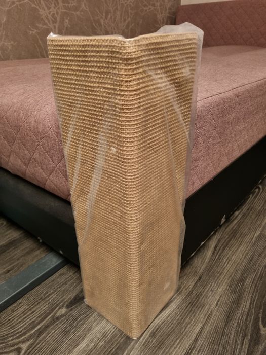 Когтеточка угловая для кота Europet Bernina, 52,5 см x 28 см