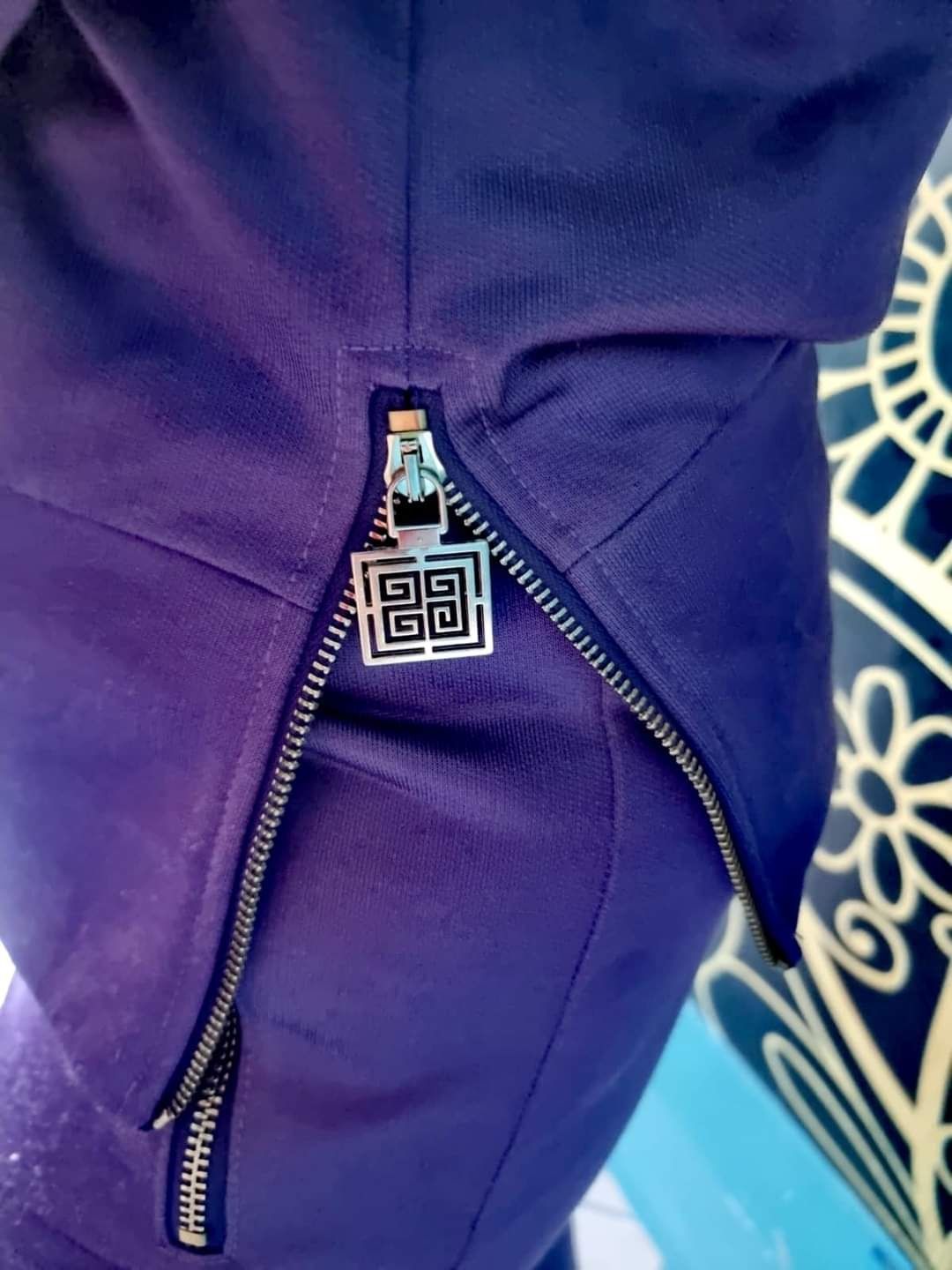 Dres firmy Gill Santucci rozmiar M