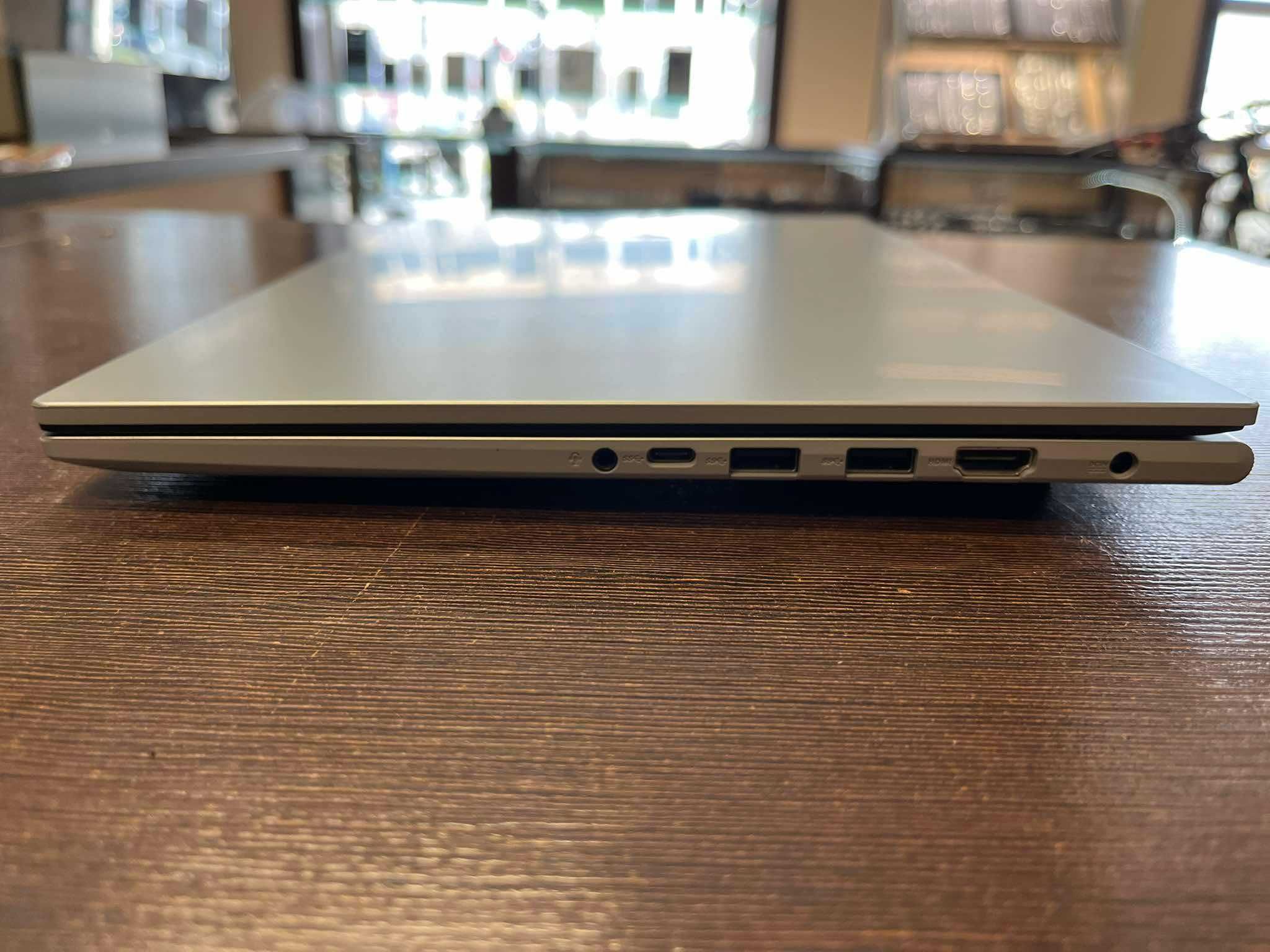 Laptop Asus VivoBook A1504ZA-BQ741W 15,6 Intel Core i5 16GB/512GB GWAR