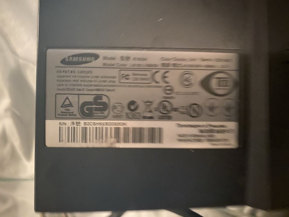 Продаю Монітор Самсунг.