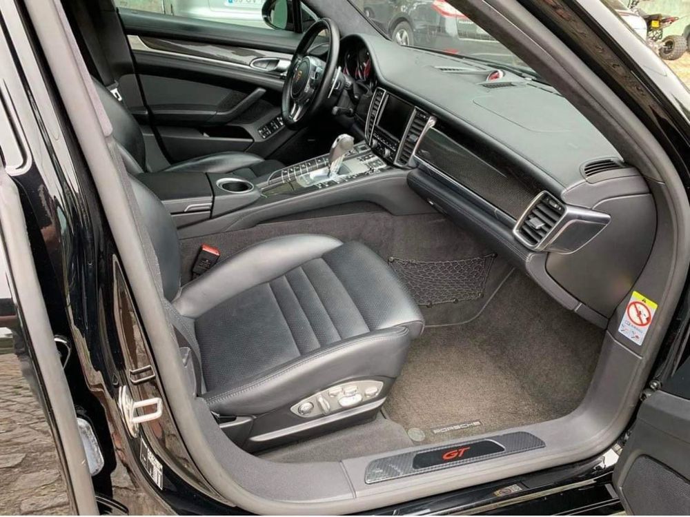 Porsche Panamera turbo