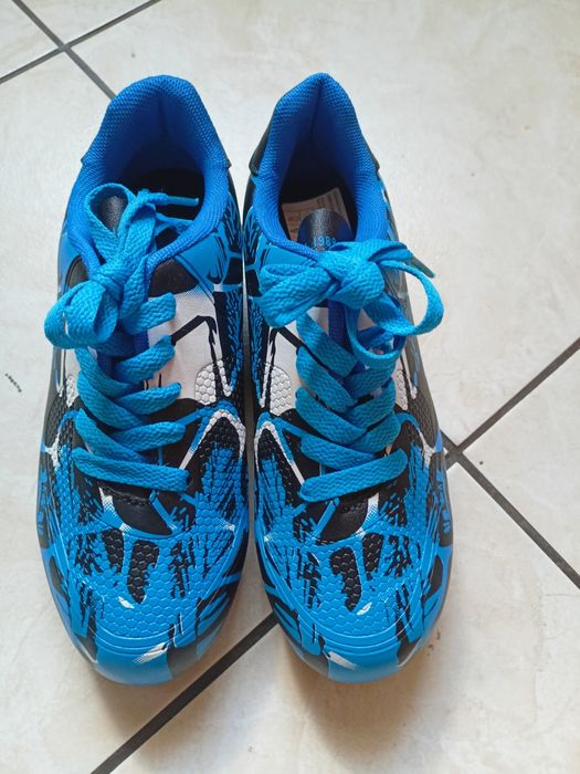 Nowe korki rozmiar 34