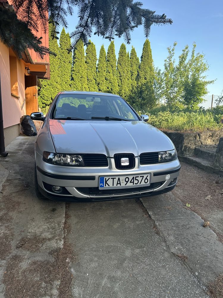 Seat toledo 1,8 benz bez rdzy swieze oplaty super stan