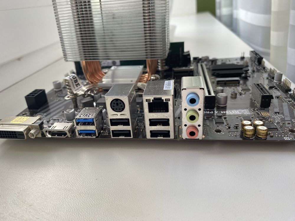 Intel i5 10400f + MSI H410M-A PRO