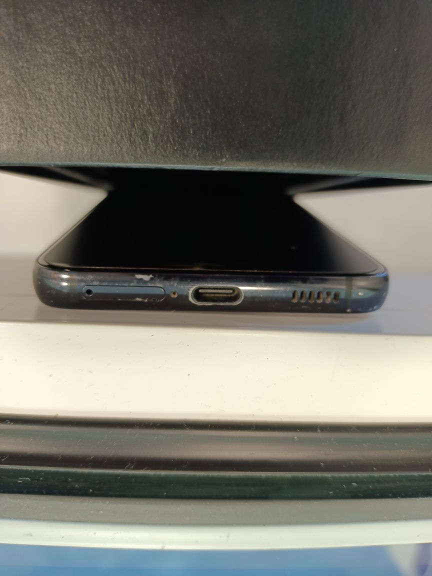 Smartfon Samsung Galaxy S22 8/128GB Komis Madej Sc