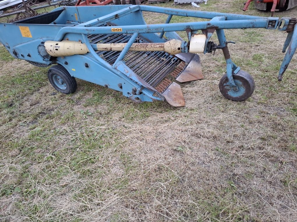 Kopaczka elewatorowa do ziemniaków Agromet