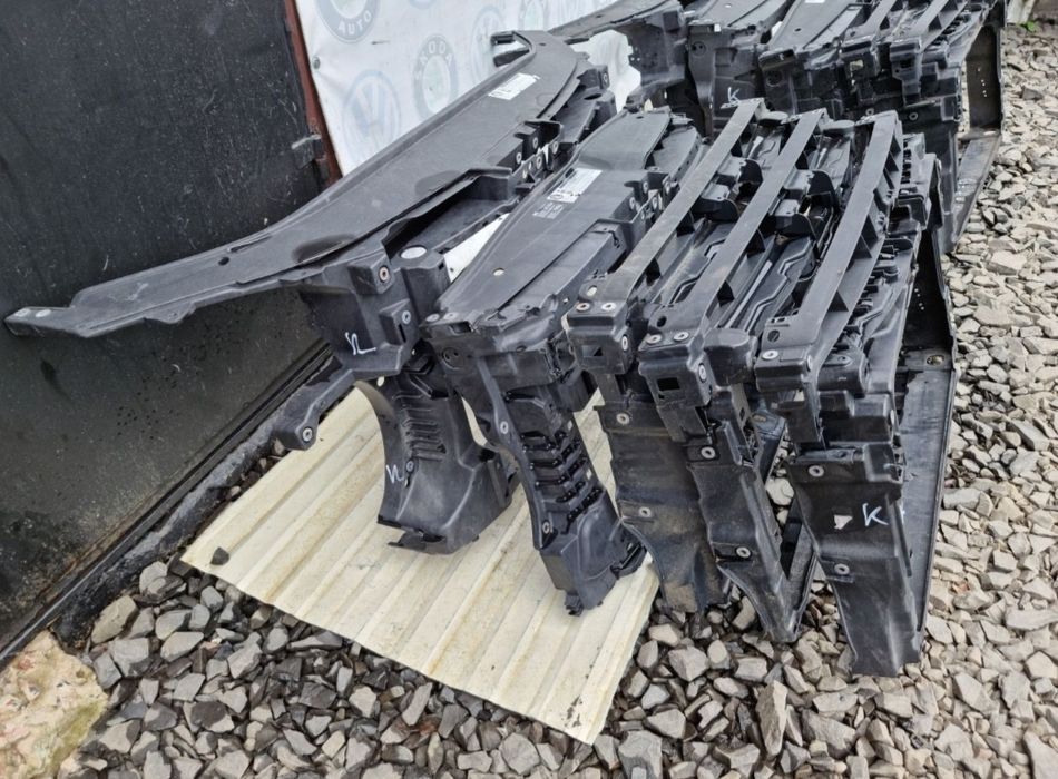 Телевізор, установочна панель Passat B7; B8 Golf 6 7