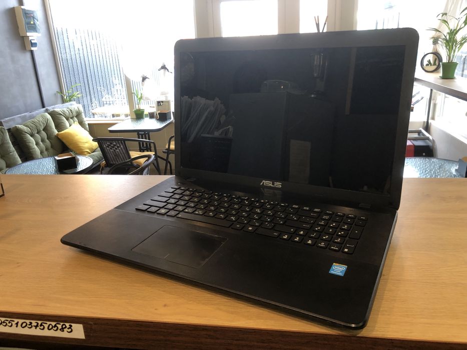 Ноутбук Asus X751M