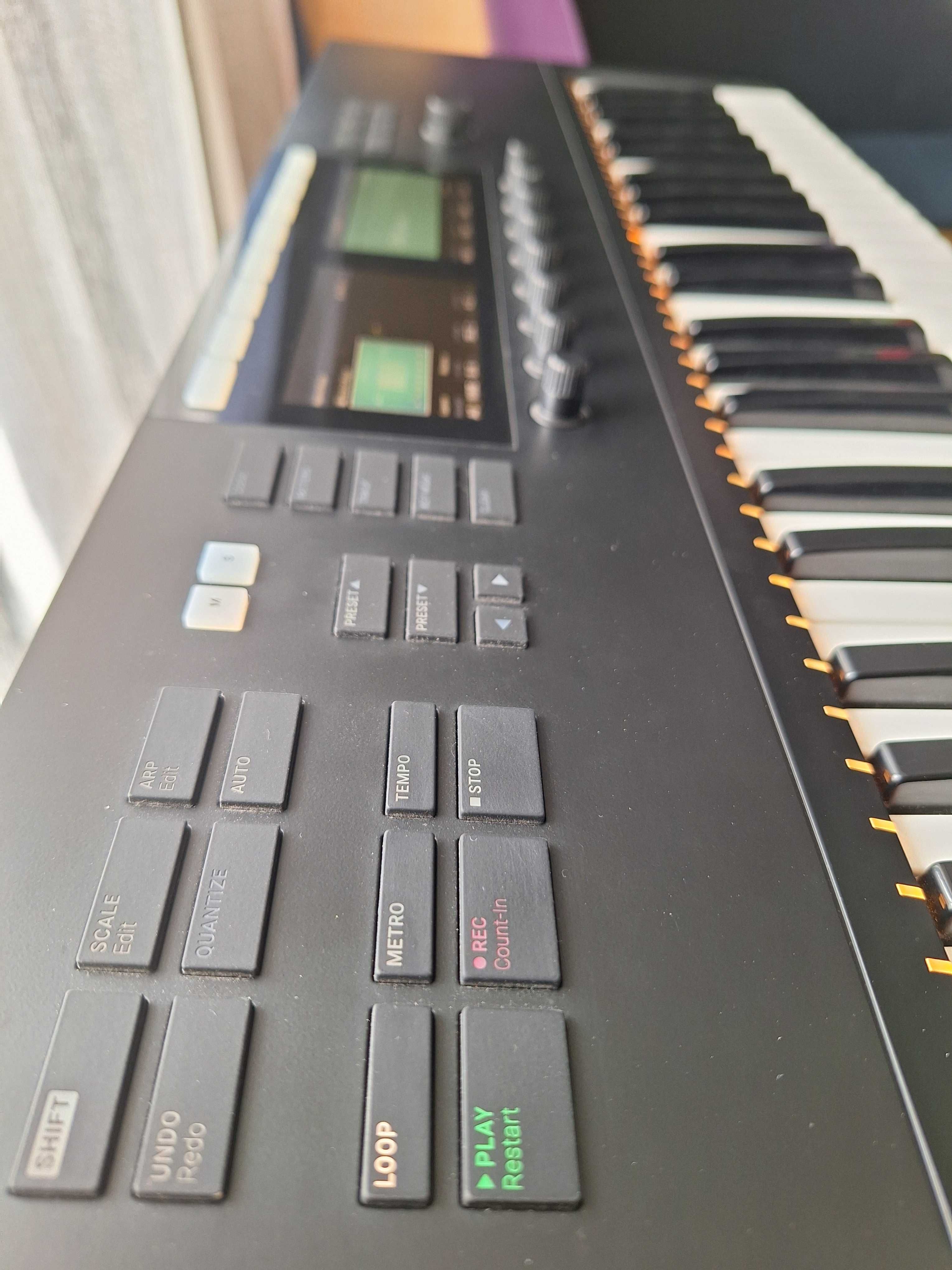 Komplete Kontrol s49 mk2 + stojak