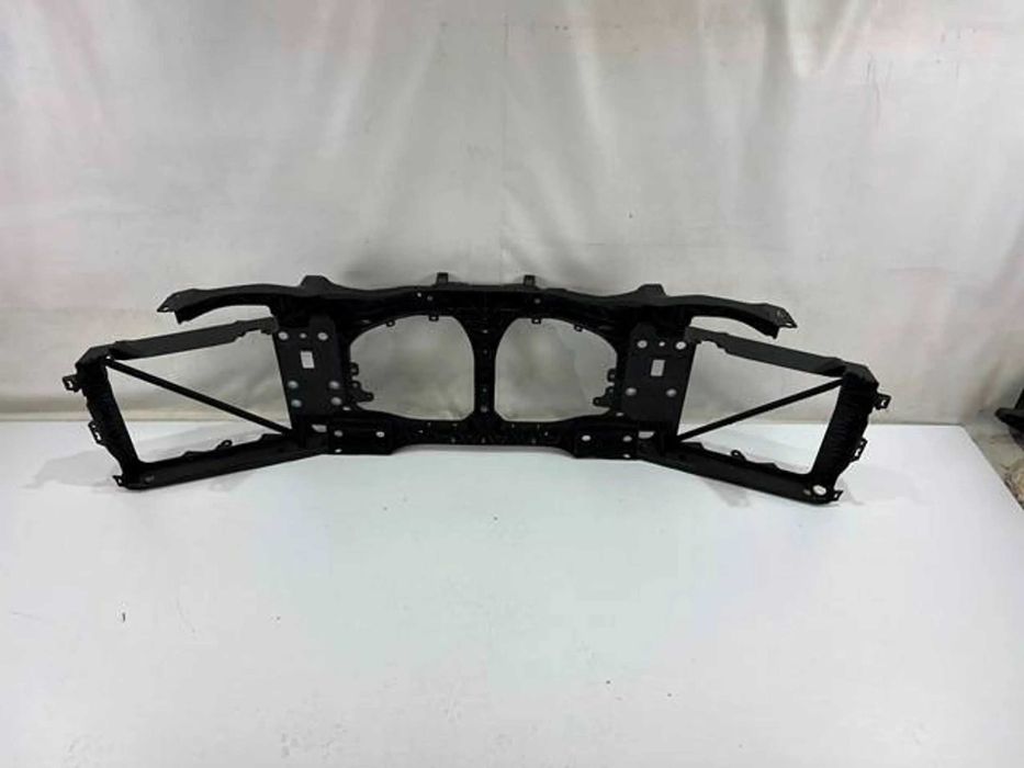 Tesla Model S Телевізор Установочна панель - рестайл дорестайл