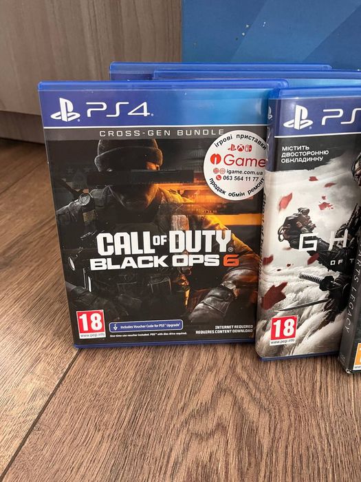 PlayStation 4 Pro (1TB, 4K HDR, Fortnite Edition)
• Оригінальна коробк