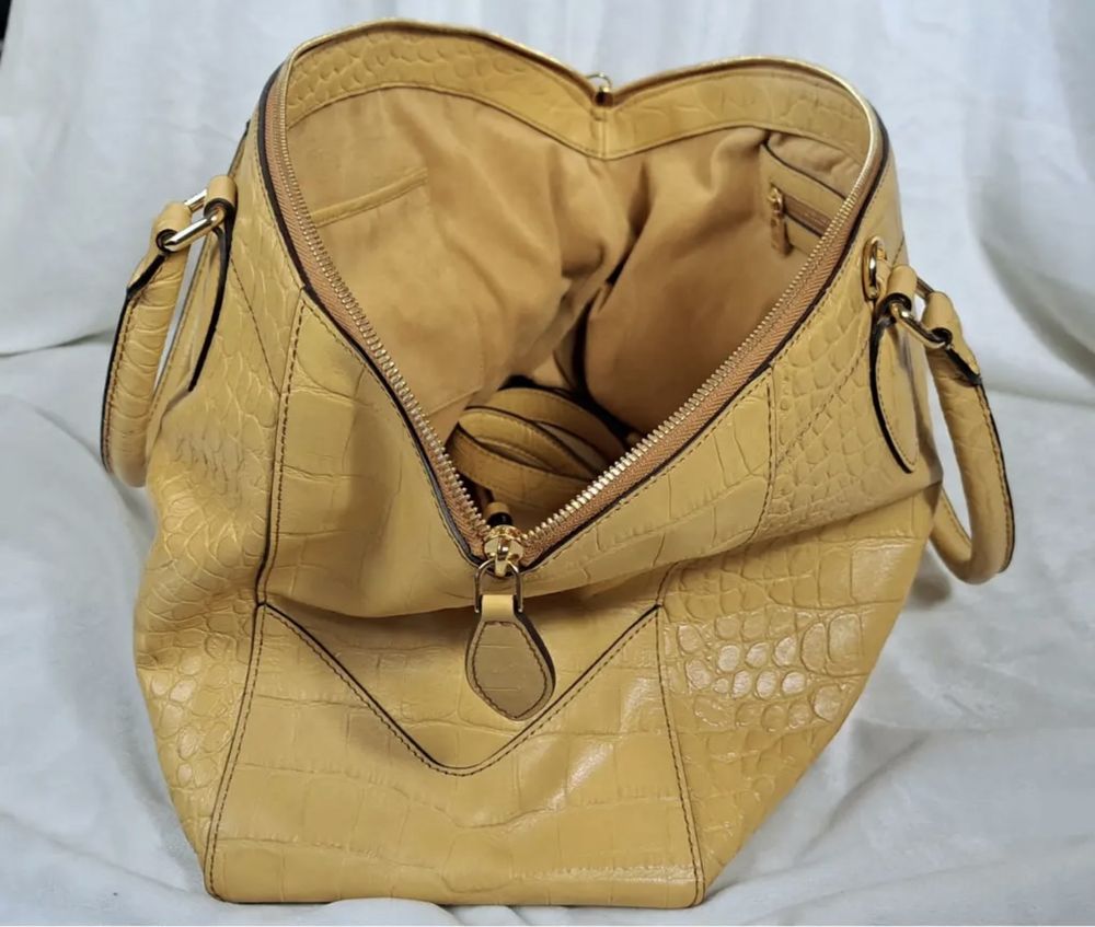 Брендова сумка MCM acne оригінал!