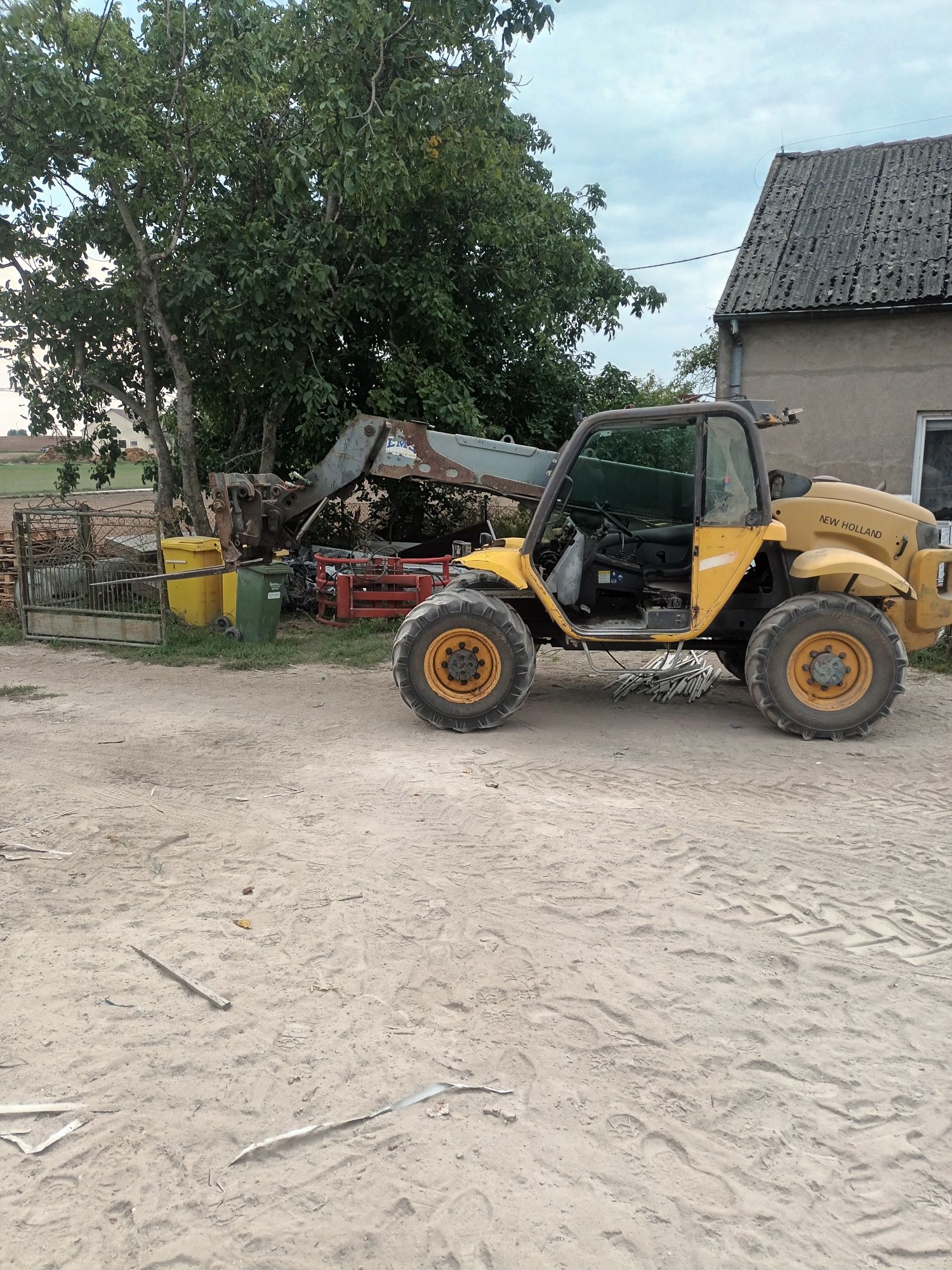 Ładowarka teleskopowa new holland lm 630 manitu