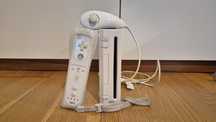 Wii Completa c/ acessórios originais