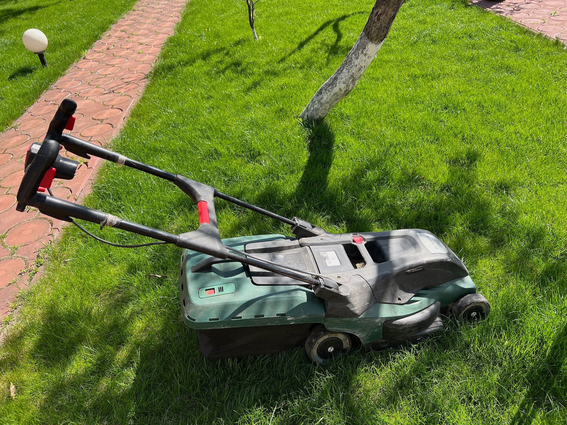 Газонокосарка BOSCH Advanced Rotak 760
