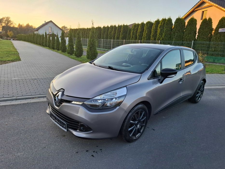 RENAULT CLIO IV 1.2 16V 2015 ROK  tablet nawigacja alufelgi z Niemiec