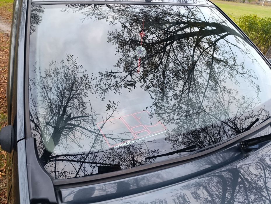 Автомобиль Dacia Logan