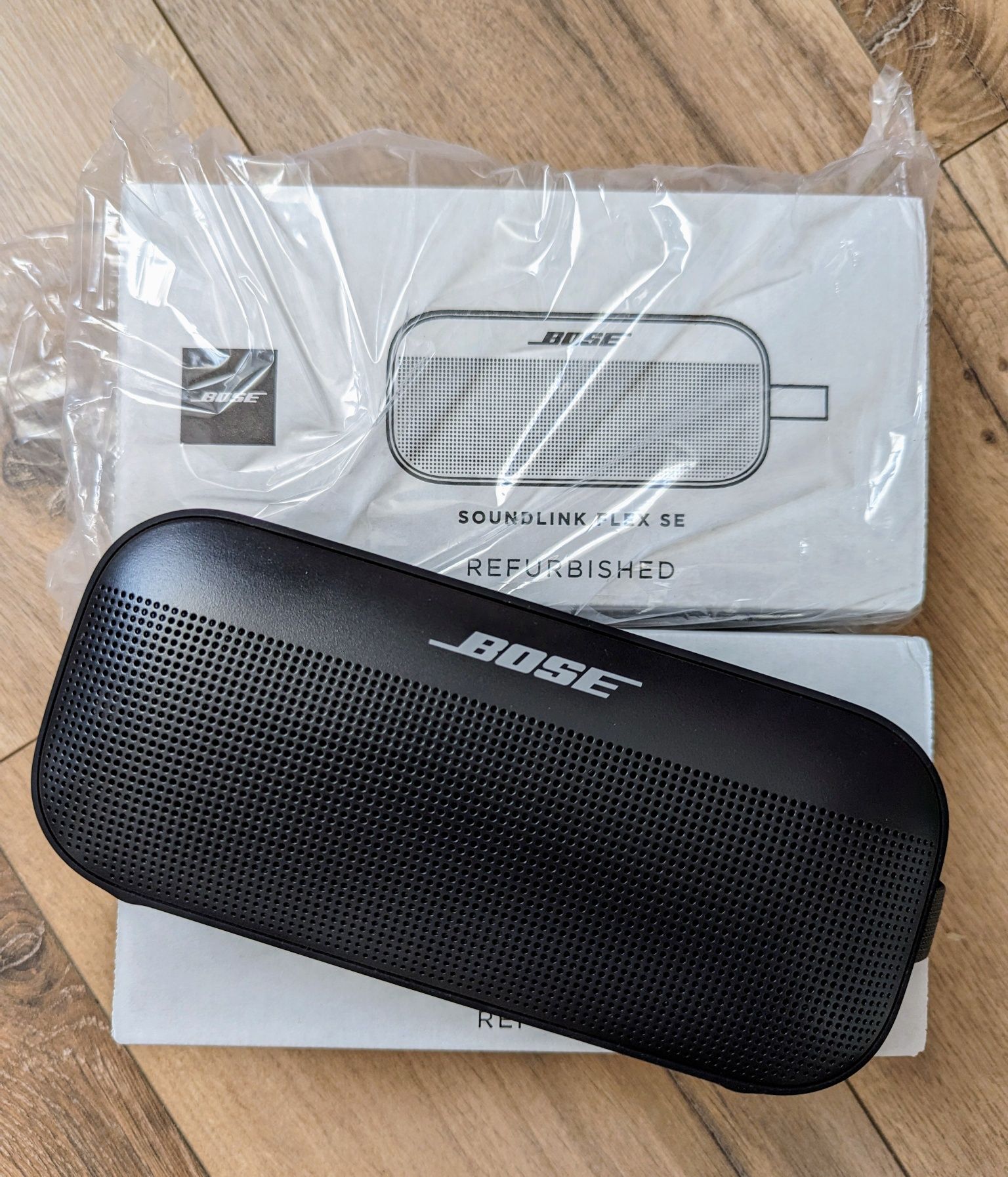 Колонка Bose SoundLink Flex SE Bluetooth Waterproof Speaker