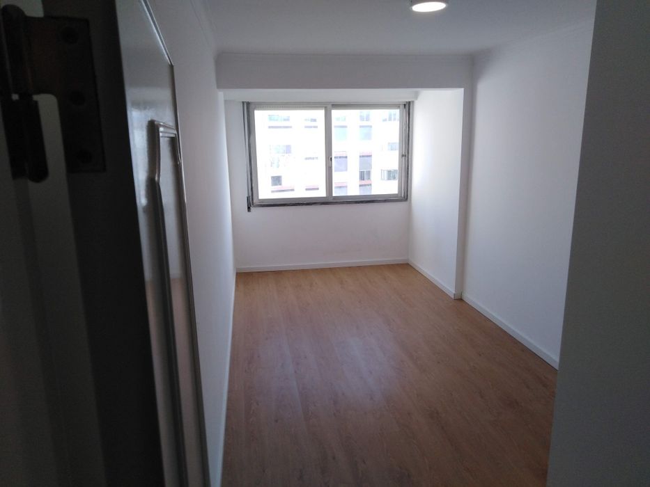Apartamento T2 em Linda a Velha