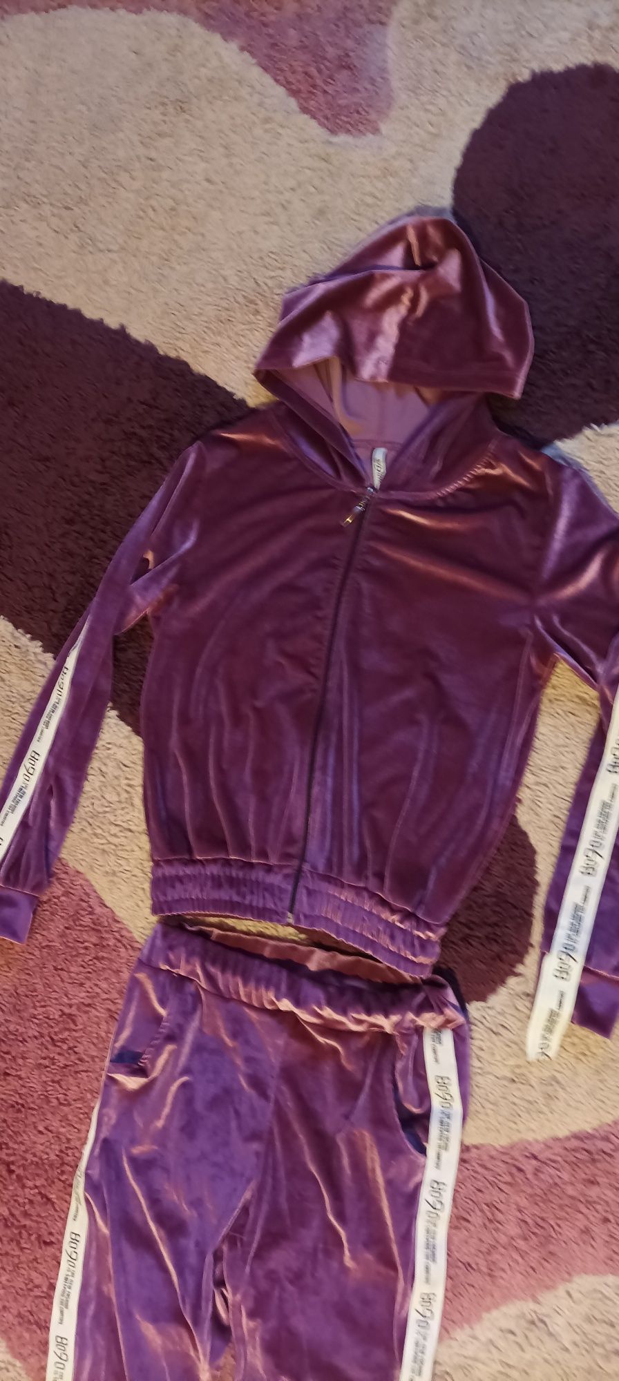 Dres welurowy różowy m 38