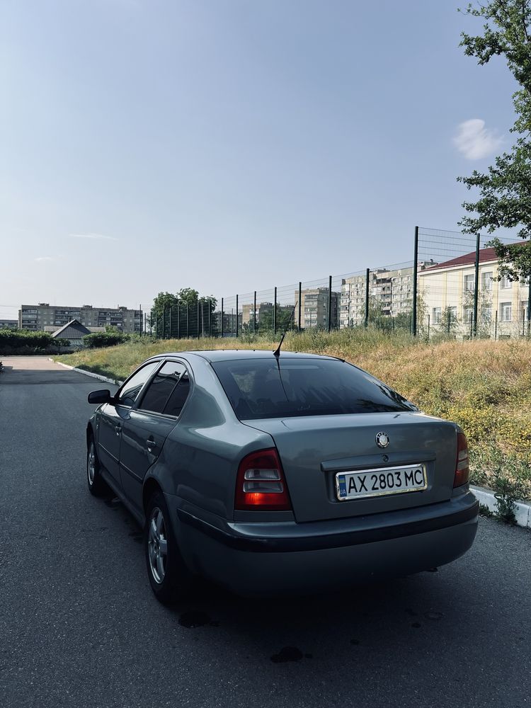 Продам skoda octavia