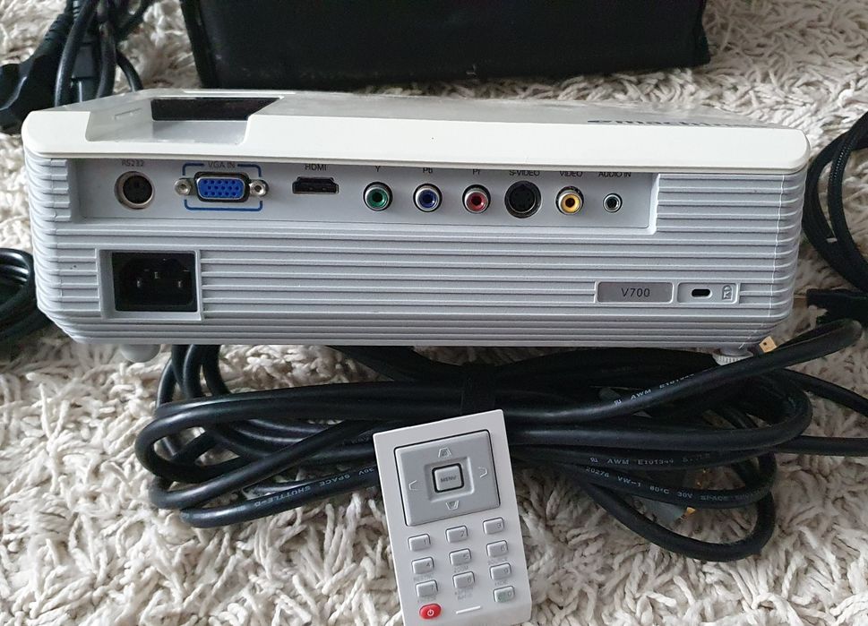 Projektor rzutnik HD DLP 3D Acer eMachines V700  (HD5360) super stan