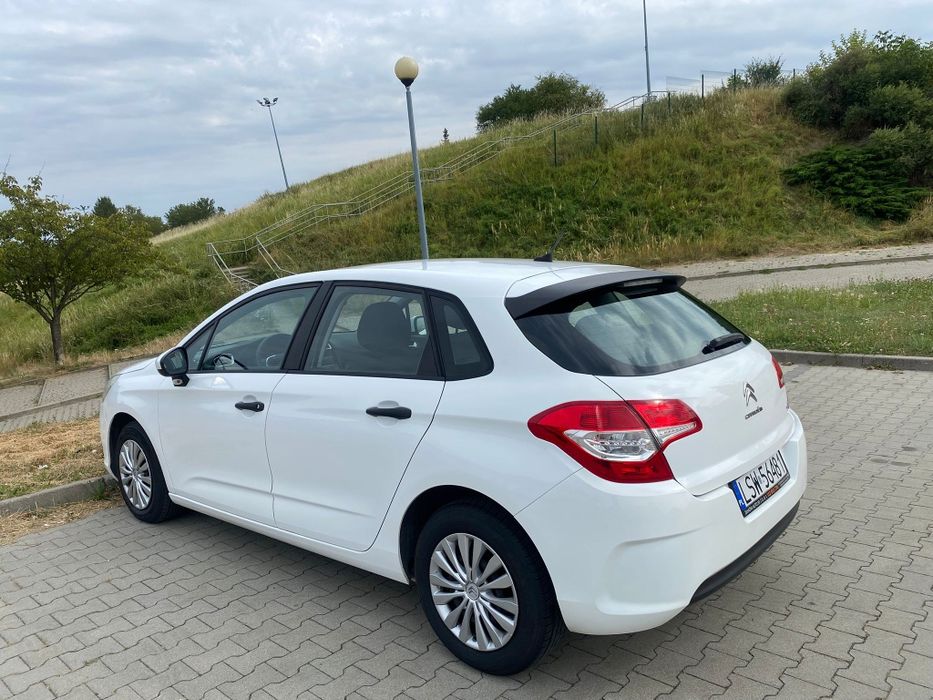 Citroen C4 1.4 b bogato wyposażony wersja Attraction, przebieg 147t.km