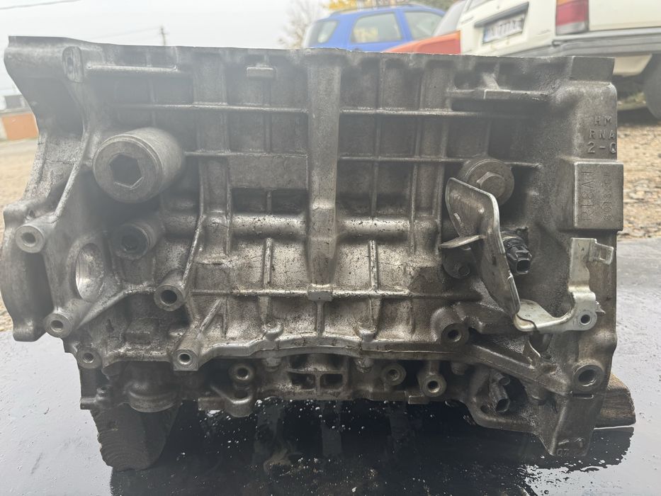 Блок цилиндров в сборе RI8A1 R18A2 Honda Civic 2006-2012 разборка