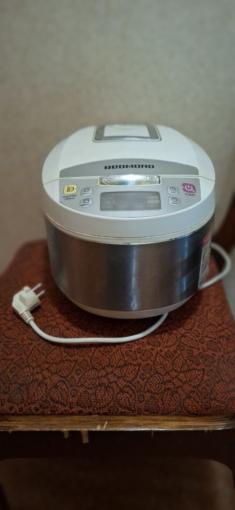 Мультиварка RMC M-4500