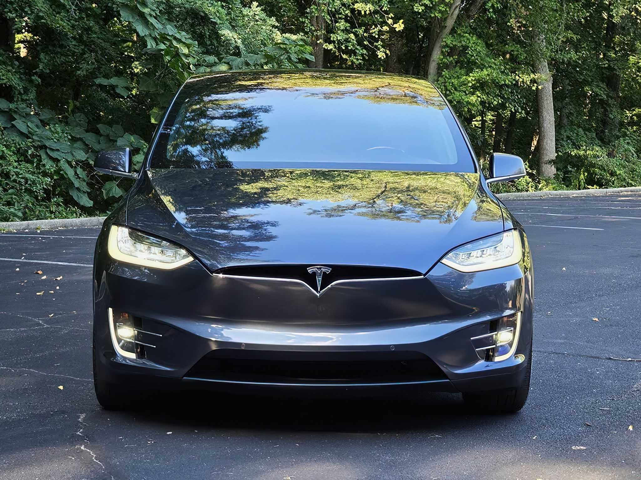 Tesla Model X 100D 2018