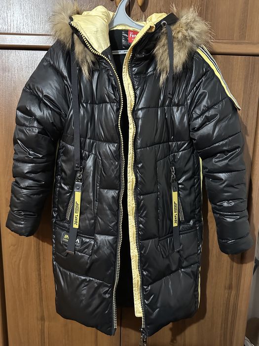 Продам зимовий плащ для дівчинки