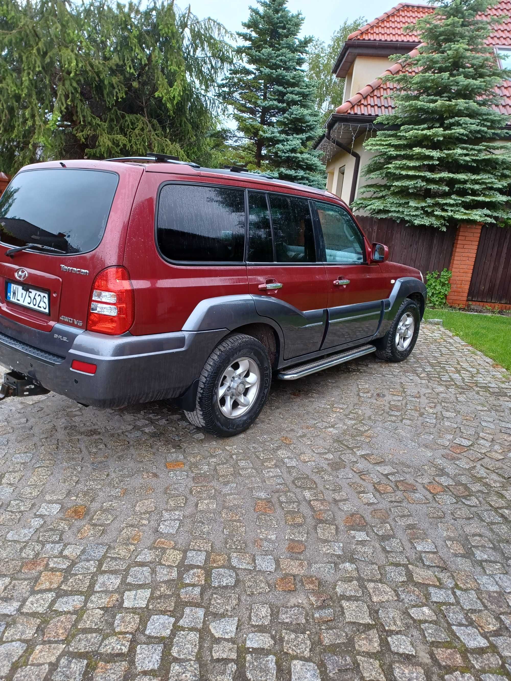 sprzedam samochód 4x4