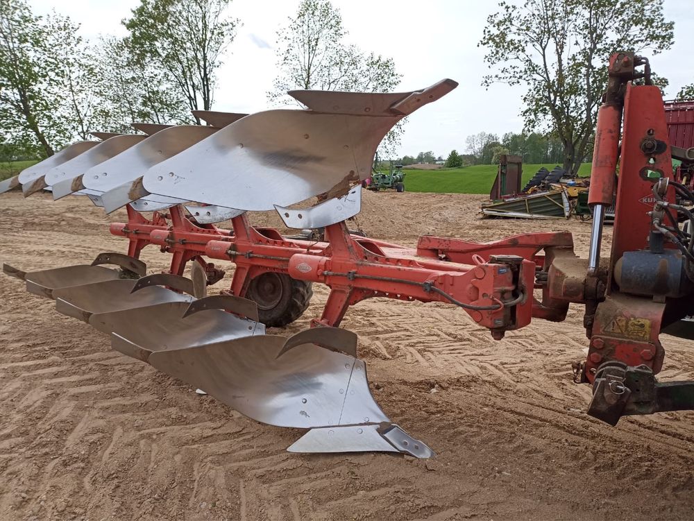 Kuhn VariMaster 122 5x5 Vari Master Vario Overum Kverneland