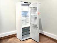 Встраиваемый однокамерный холодильник Miele K 7744 E