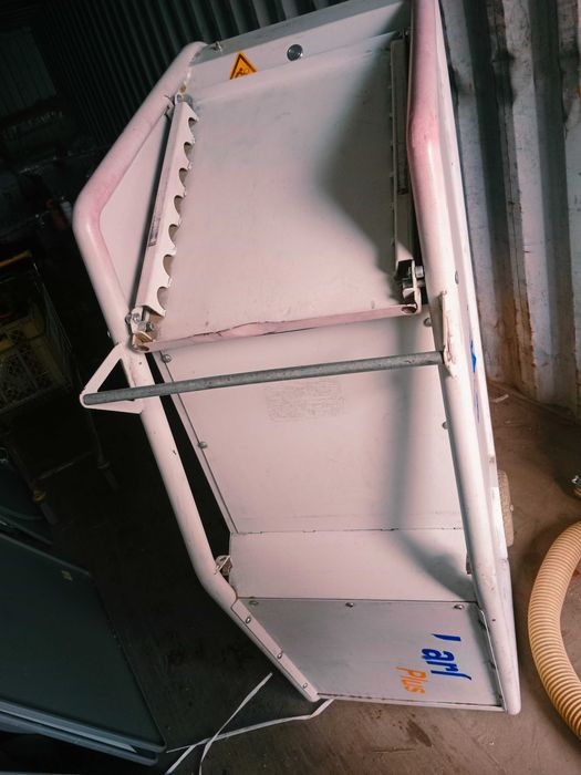 Maszyna do wdmuchiwania GEKO Karl Plus