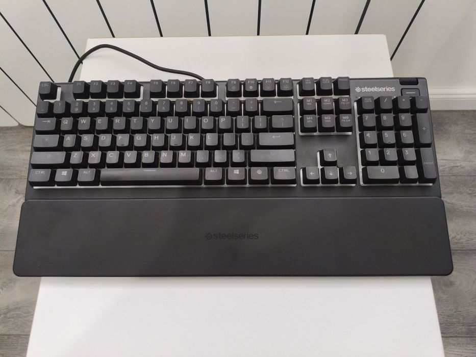 SteelSeries Apex 3 stan bardzo dobry