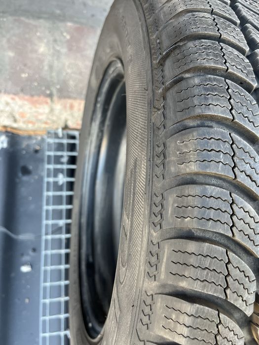 Opony zimowe2023z felgami vw rozstaw śrub112
