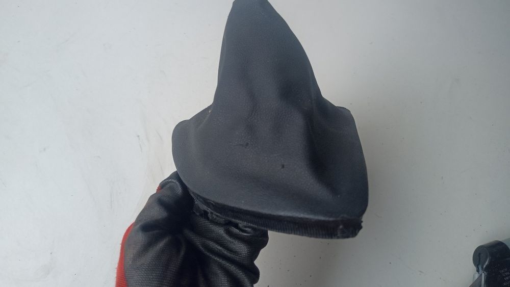 BMW E81 E87 mieszek osłona lewarka zmiany biegów