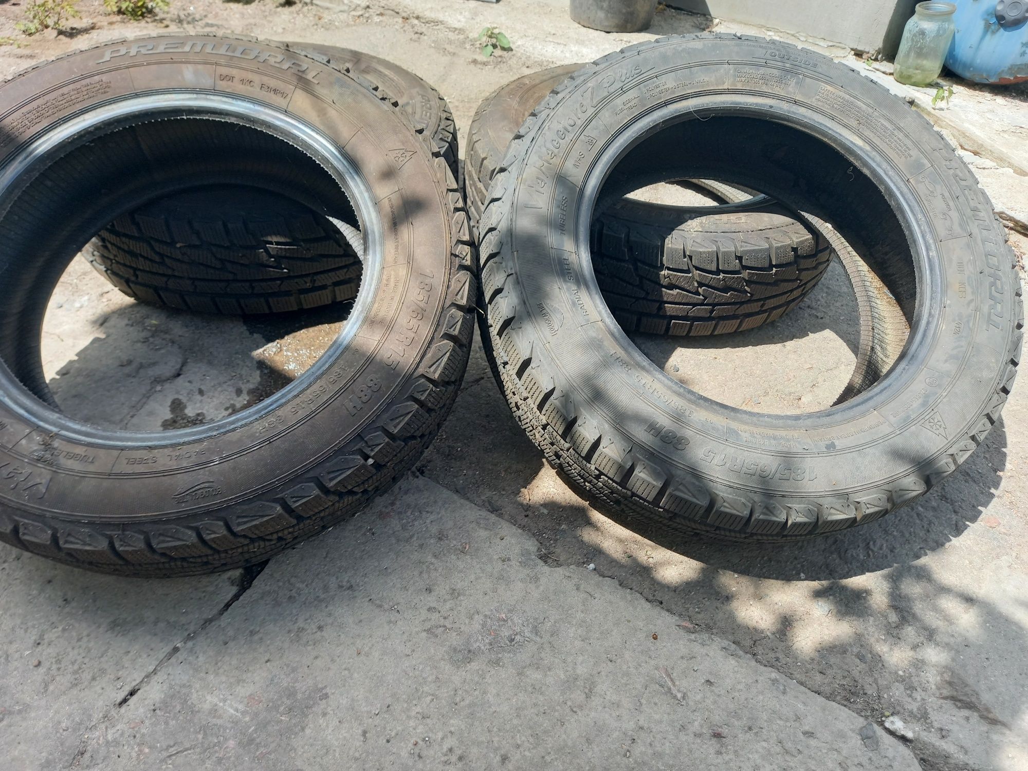 Резина r15 зимняя новая